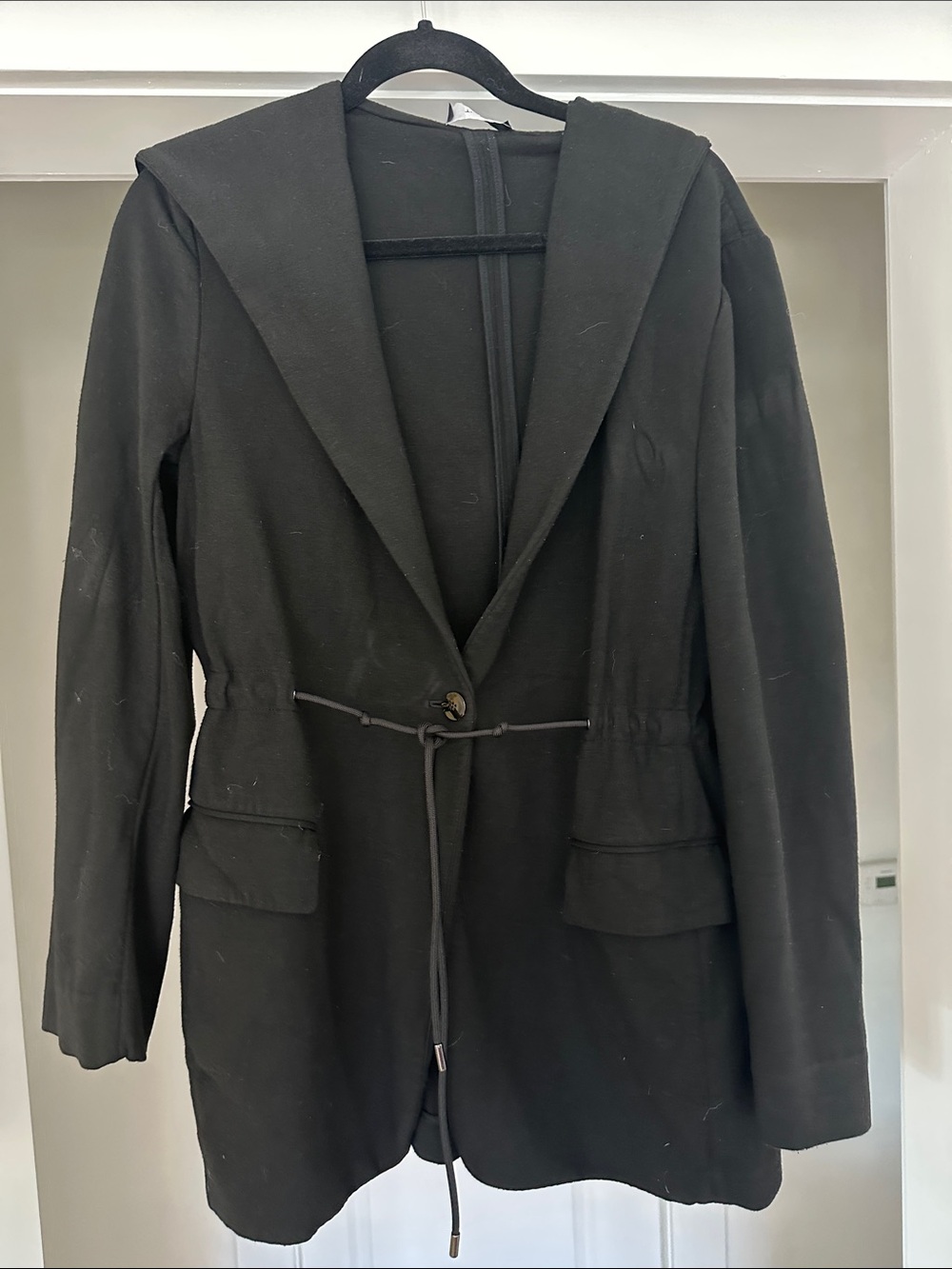 Theory Black Hooded Sweatshirt with Subtle Tag Detail
